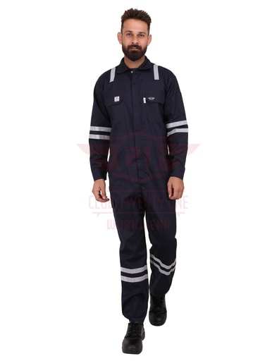 [3001 - Port Flame Coverall] Port Flame Coverall
Color: Navy Blue
Fabric: 100% Cotton Pyrovatex Treated
GSM: 230